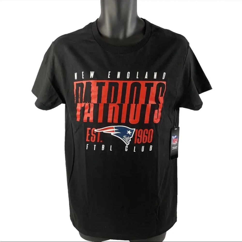 New Mens NFL Team‎ Apparel New England Patriots SS Graphic T-Shirt Sz S NWT